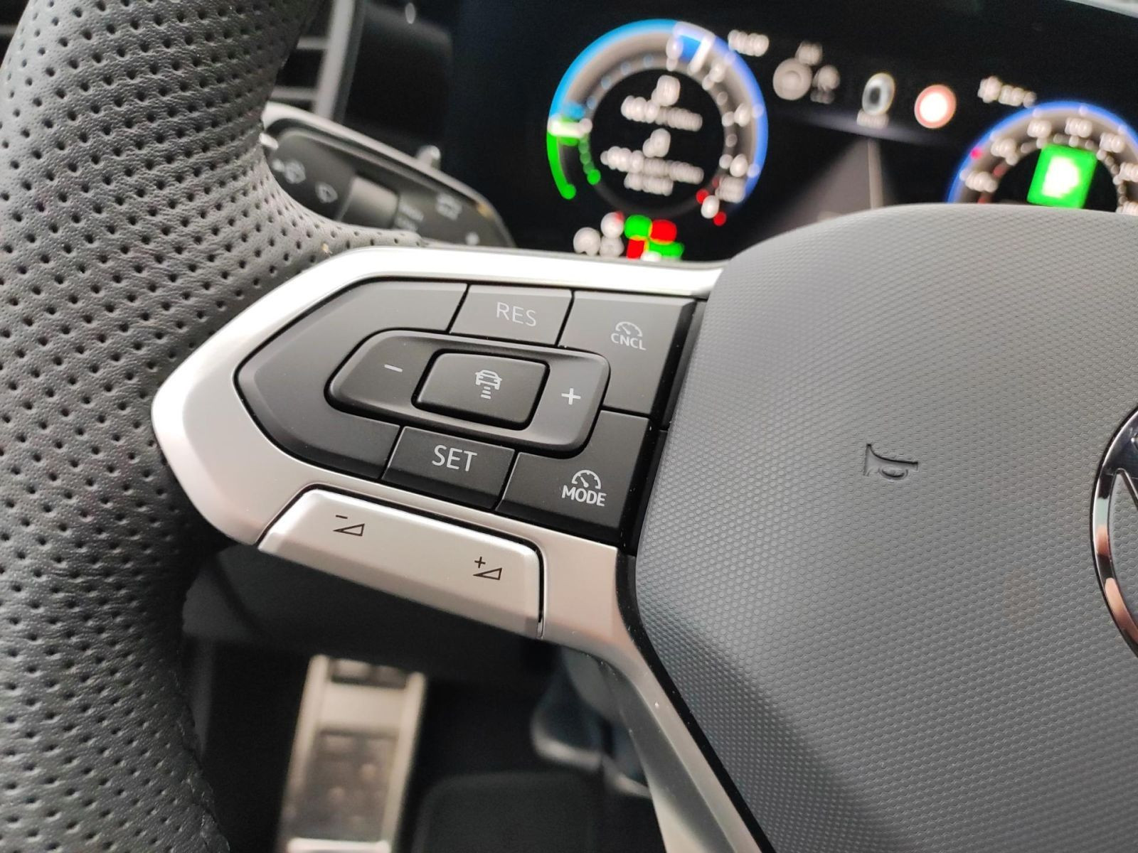 Volkswagen - Passat Variant_16