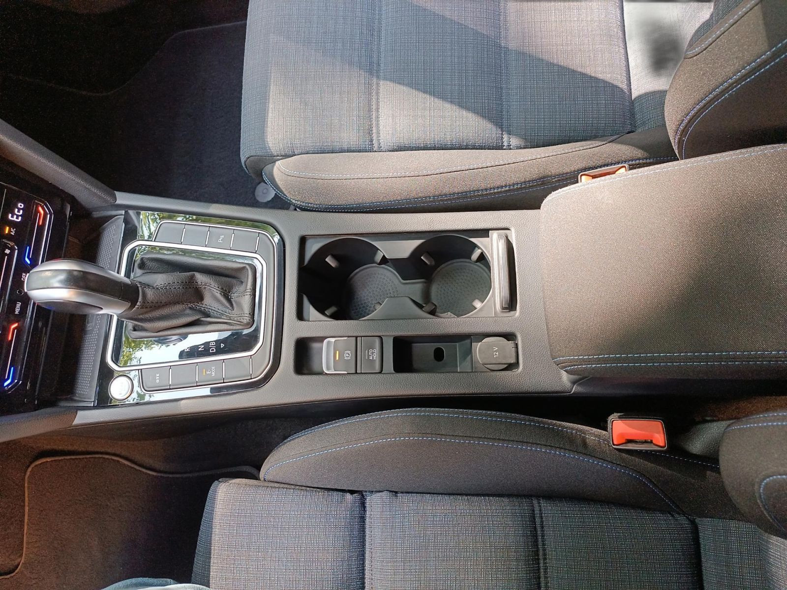 Volkswagen - Passat Variant_19