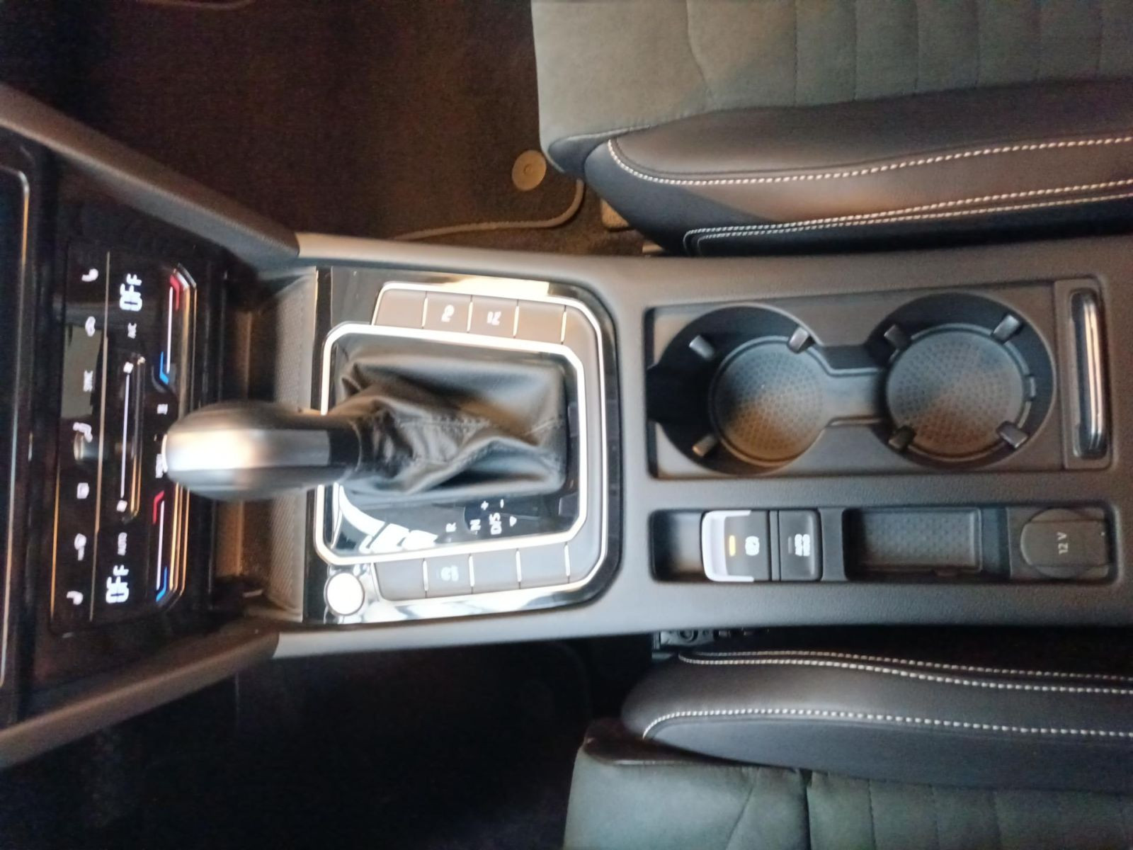 Volkswagen - Passat Variant_16
