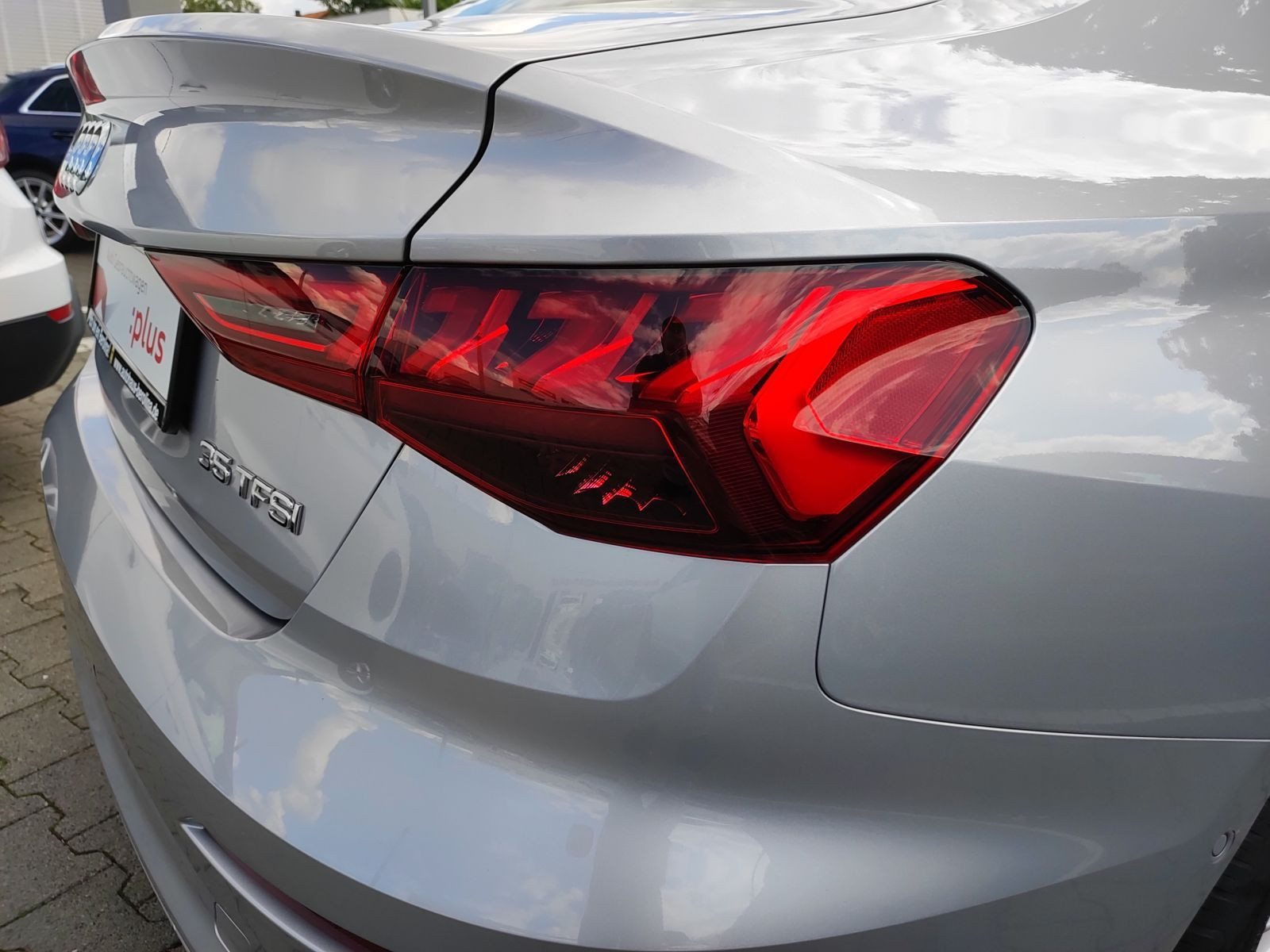Audi - A3 Limousine_9