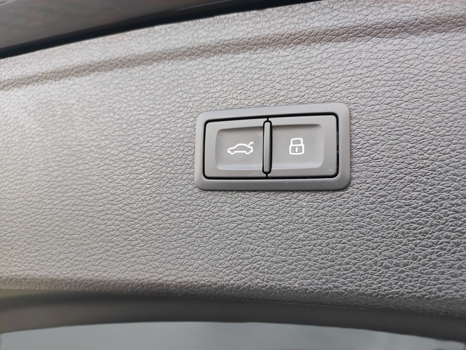 Audi - Q5_24