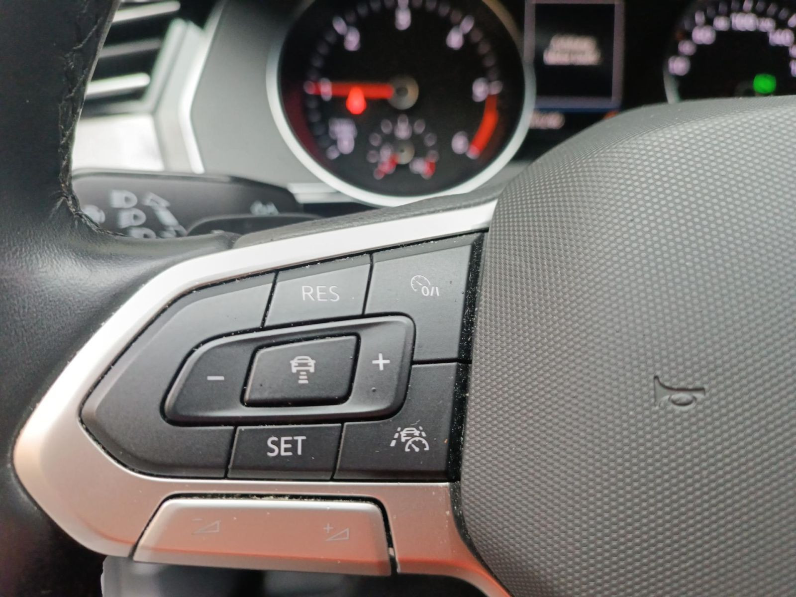 Volkswagen - Passat Variant_13
