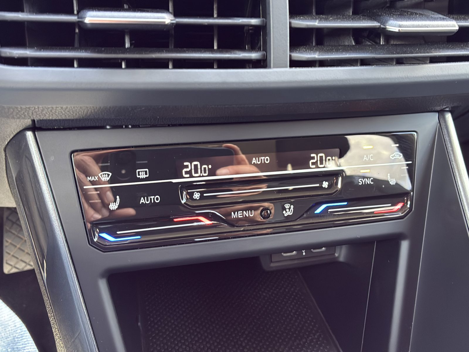 Volkswagen - Polo_20