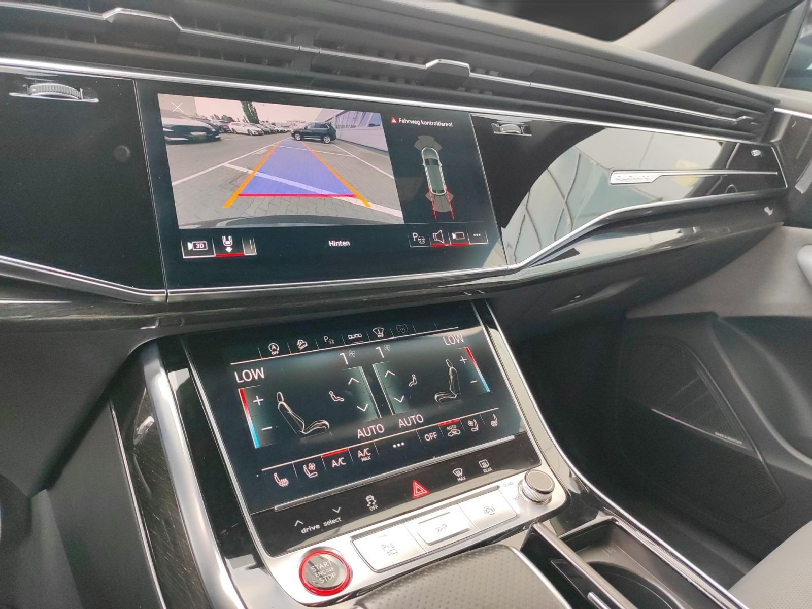 Audi - SQ8_19