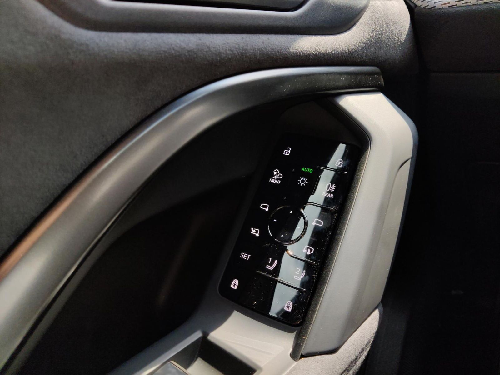 Audi - Q5_15