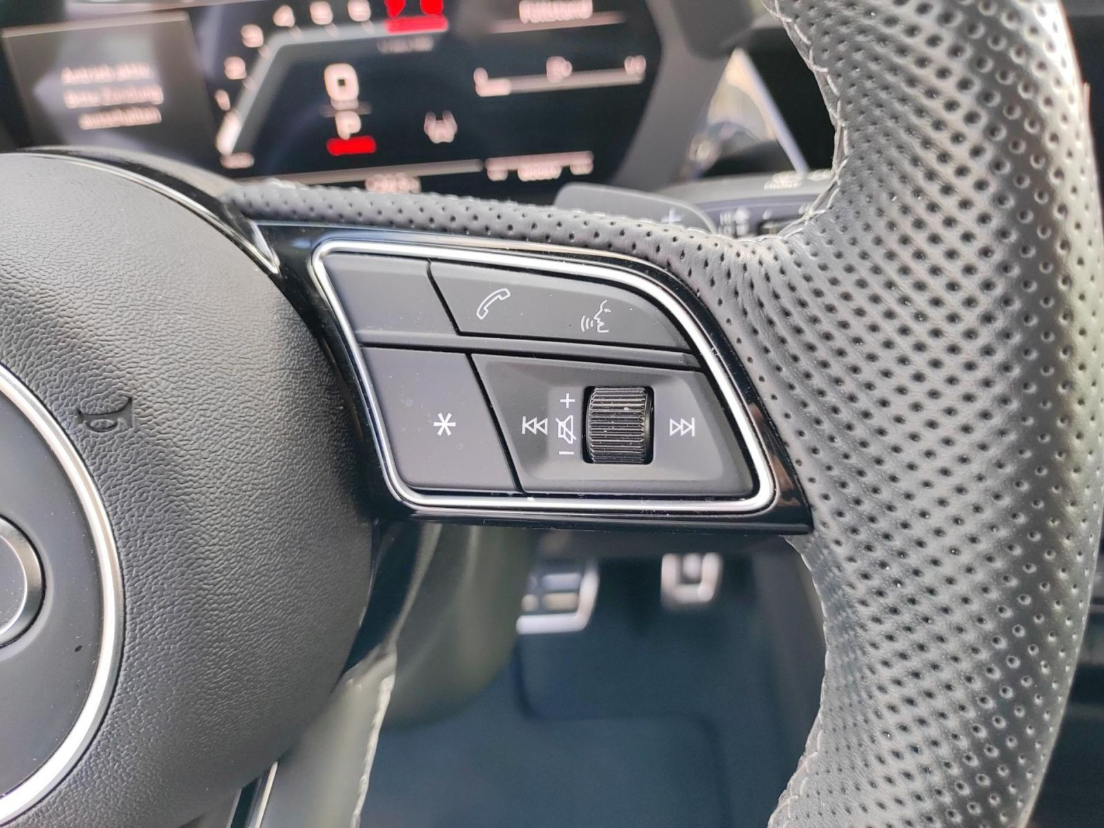 Audi - S3 Limousine_14
