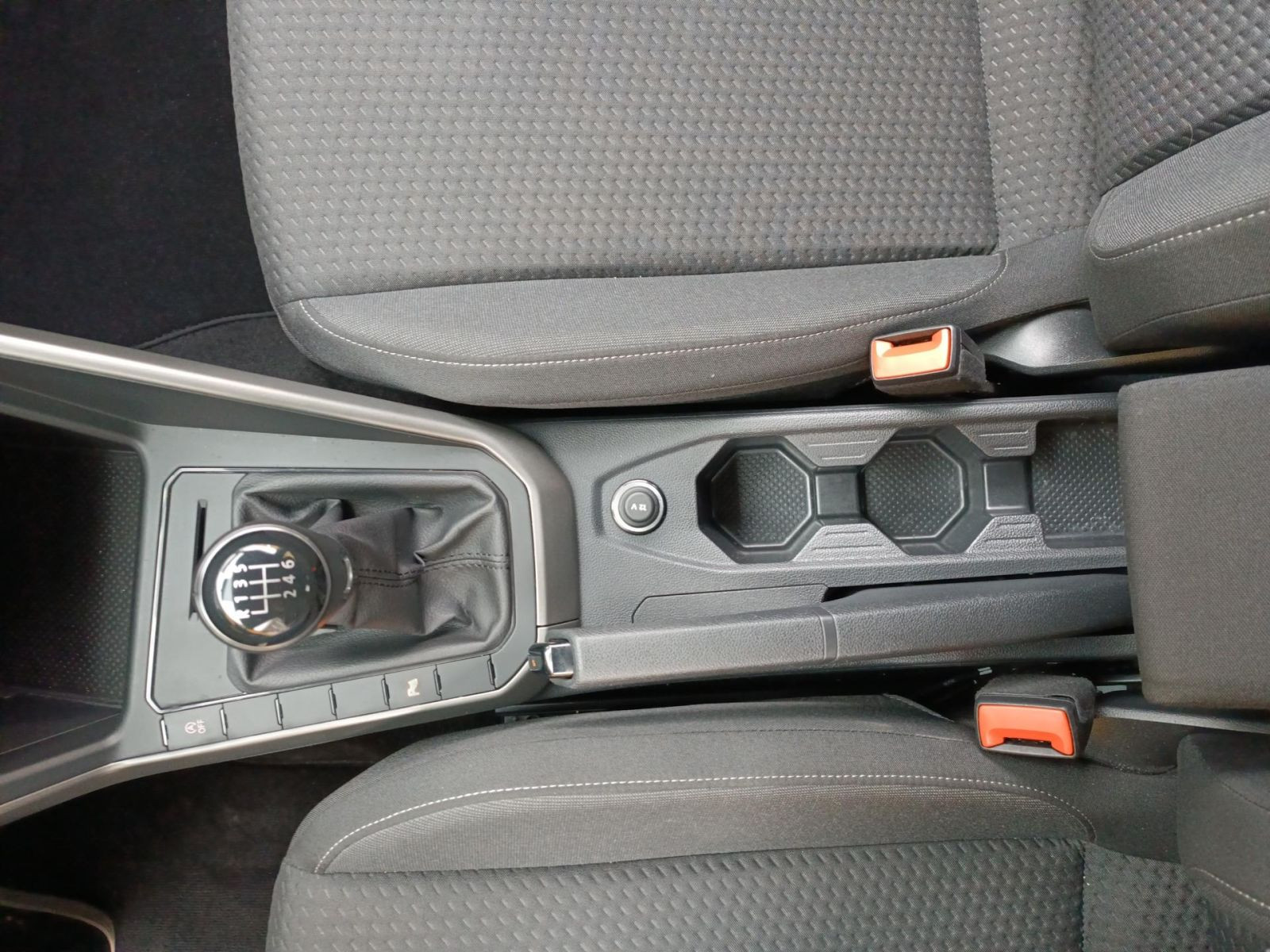 Volkswagen - Polo_18