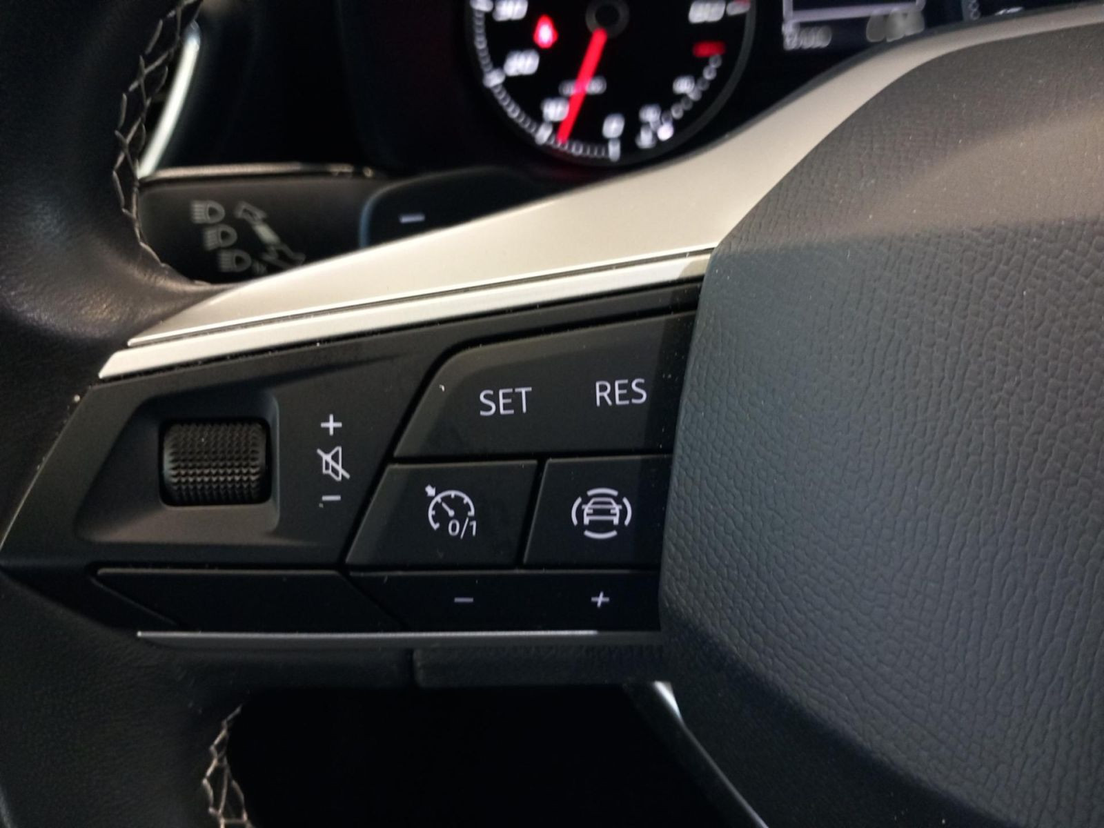 Seat - Leon_13