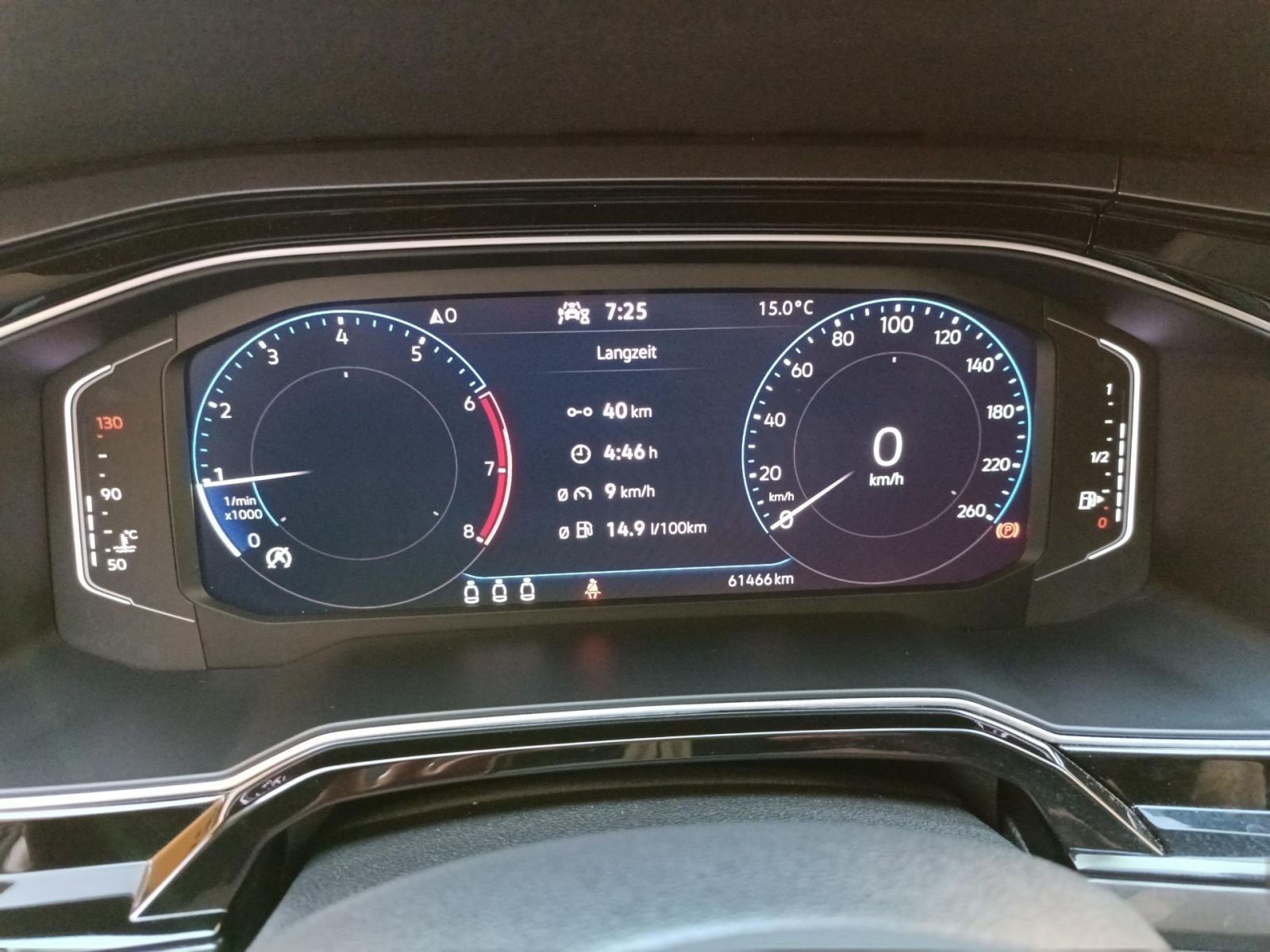 Volkswagen - Polo_12