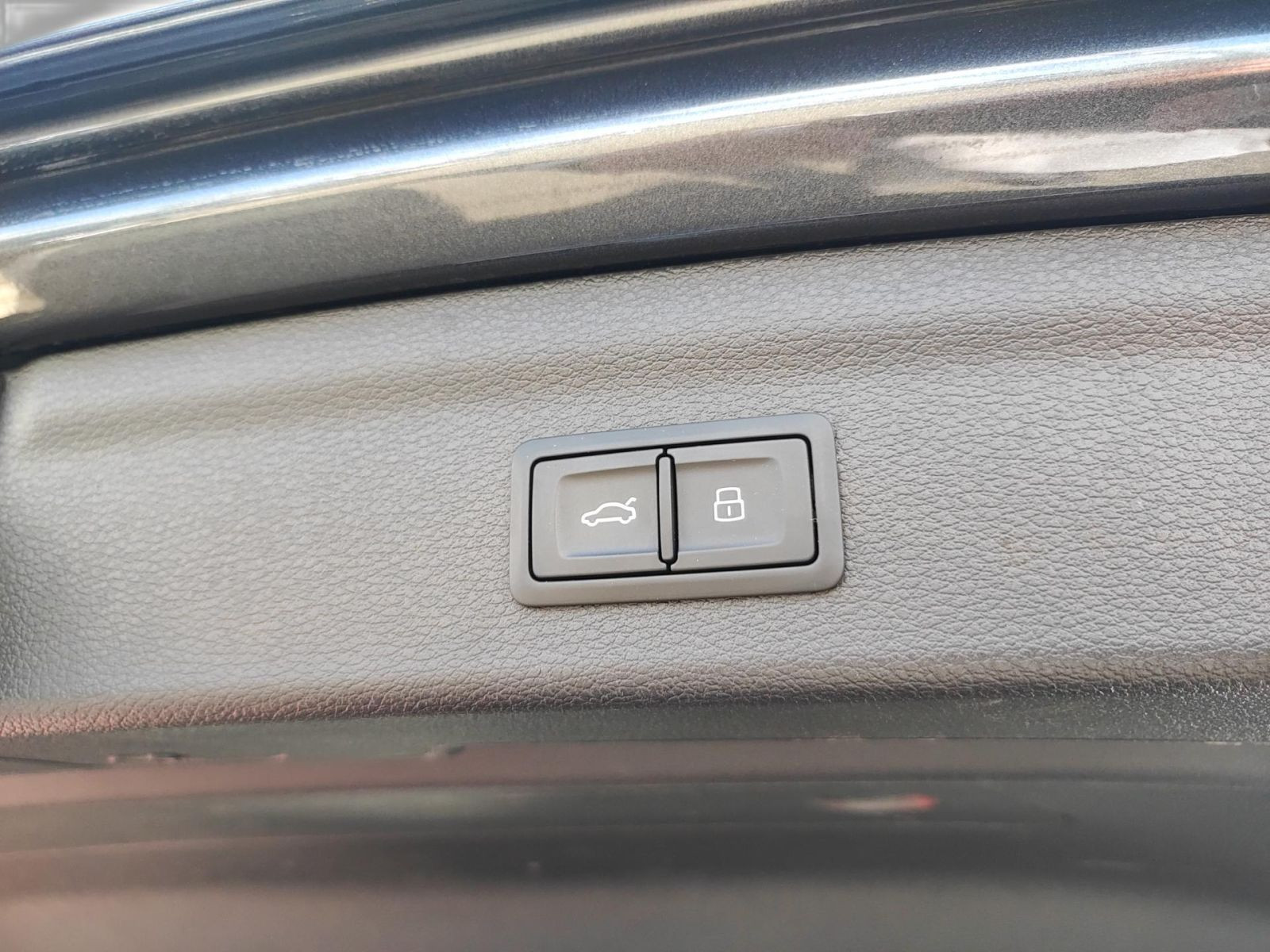 Audi - Q3_22