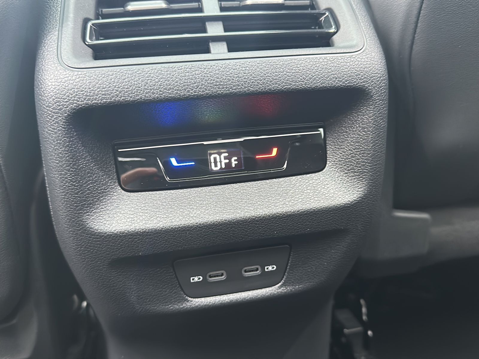Volkswagen - Tiguan_25