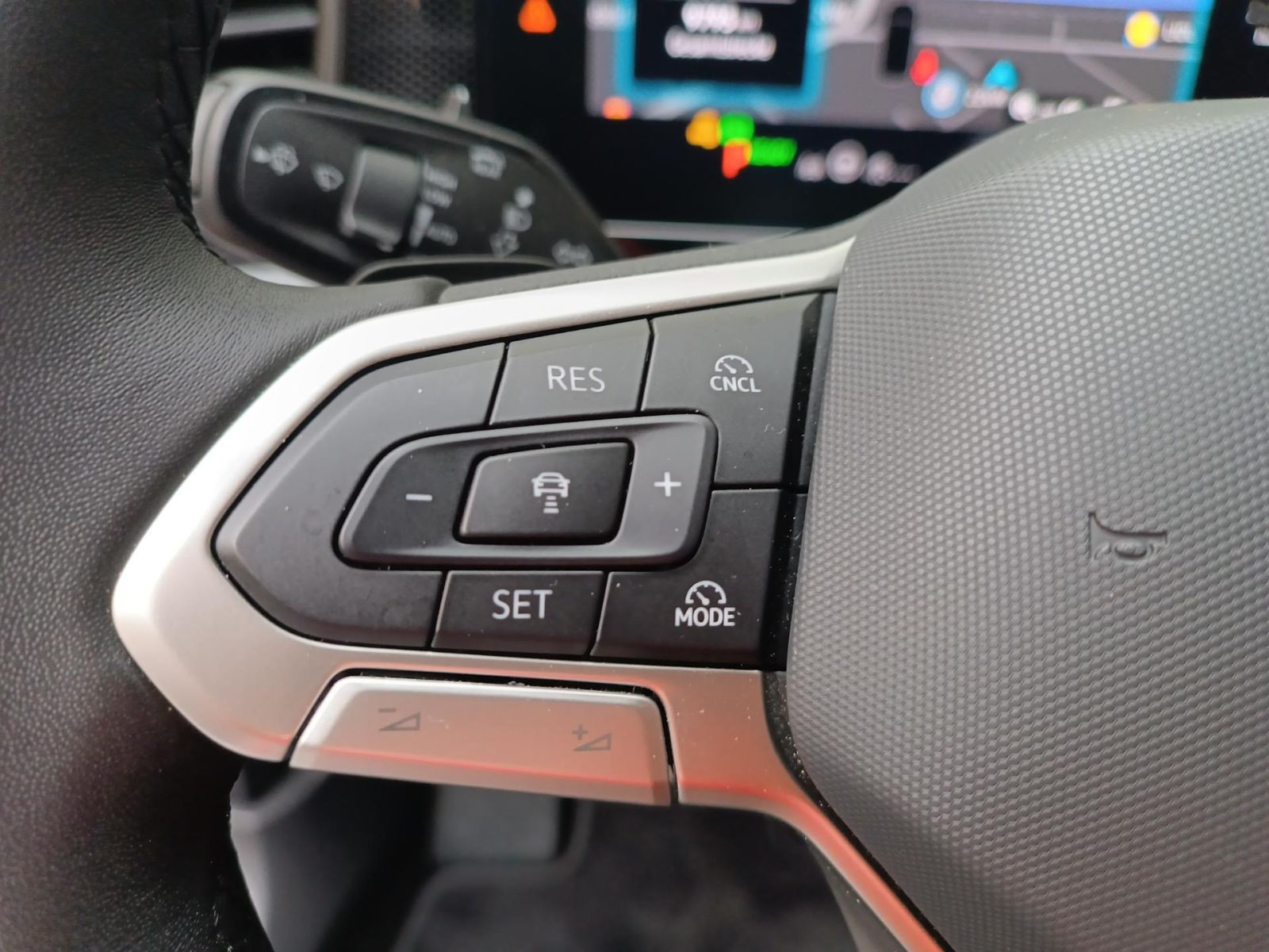 Volkswagen - Passat Variant_11