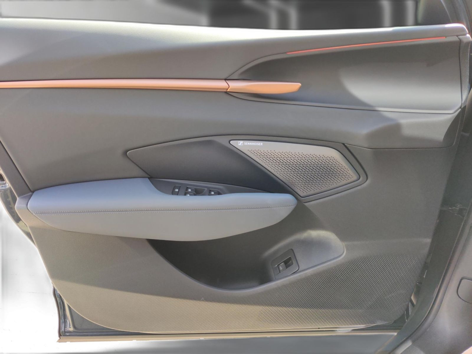 Cupra - Terramar_17