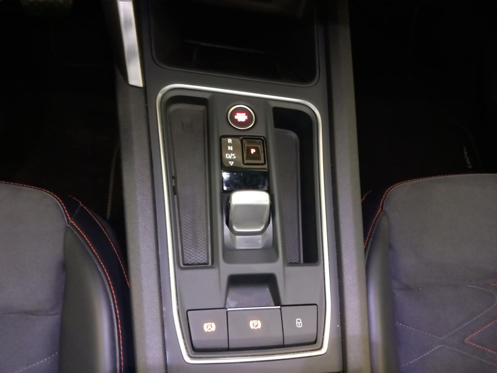 Seat - Leon_13
