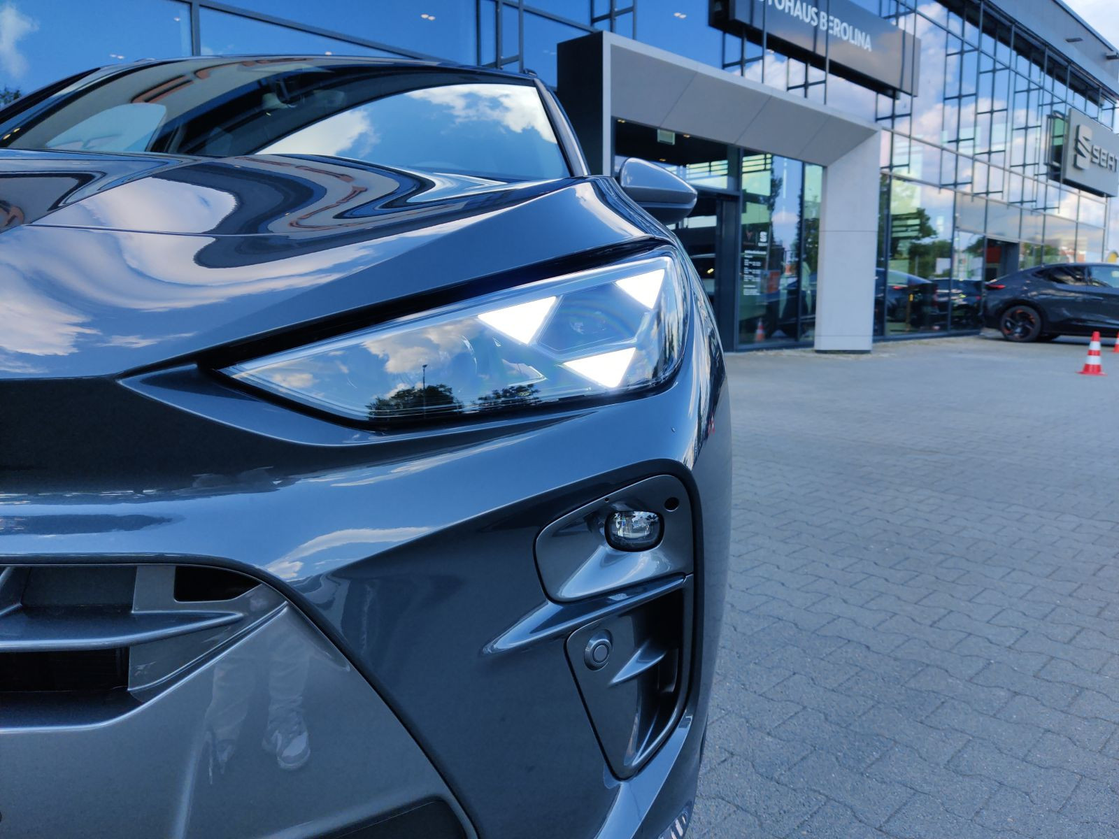 Cupra - Terramar_8