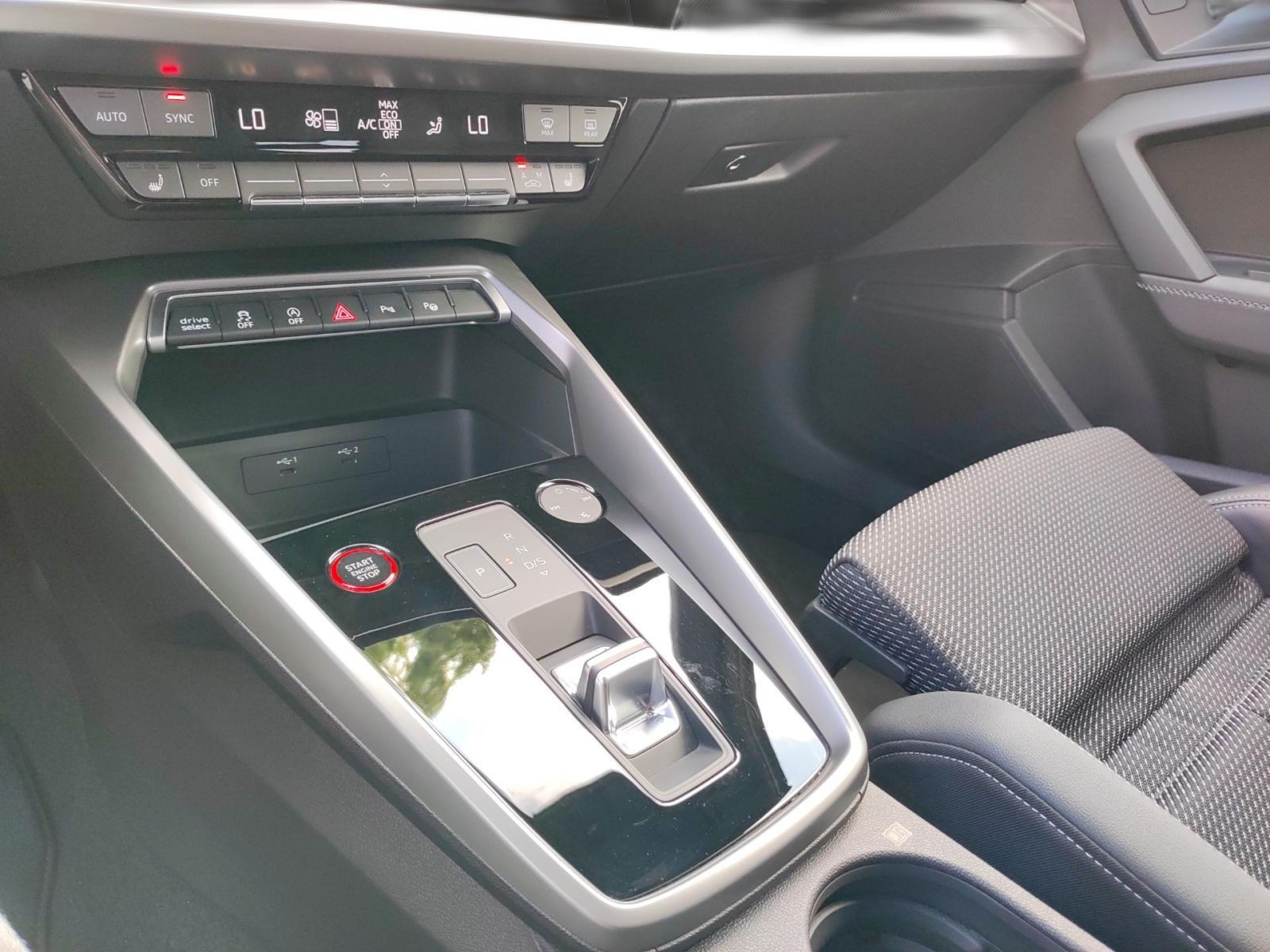 Audi - S3 Limousine_21