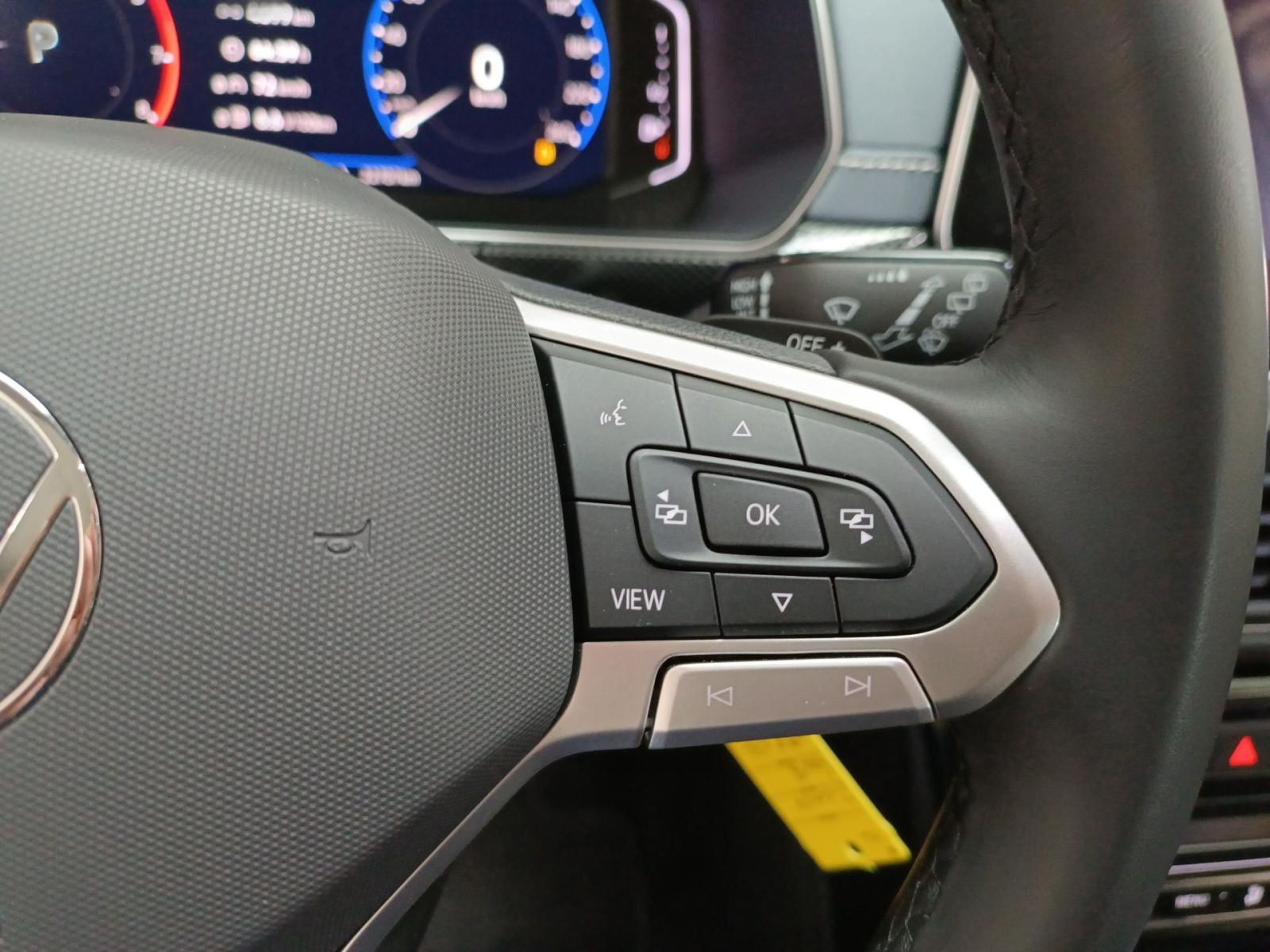 Volkswagen - T-Cross_14