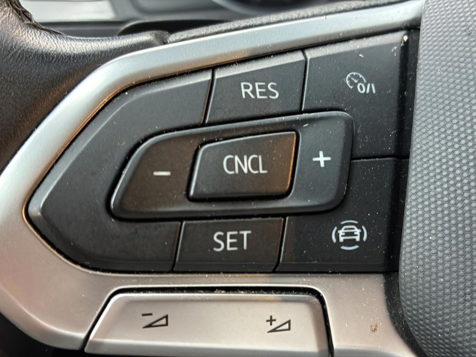 Volkswagen - Passat Variant_11