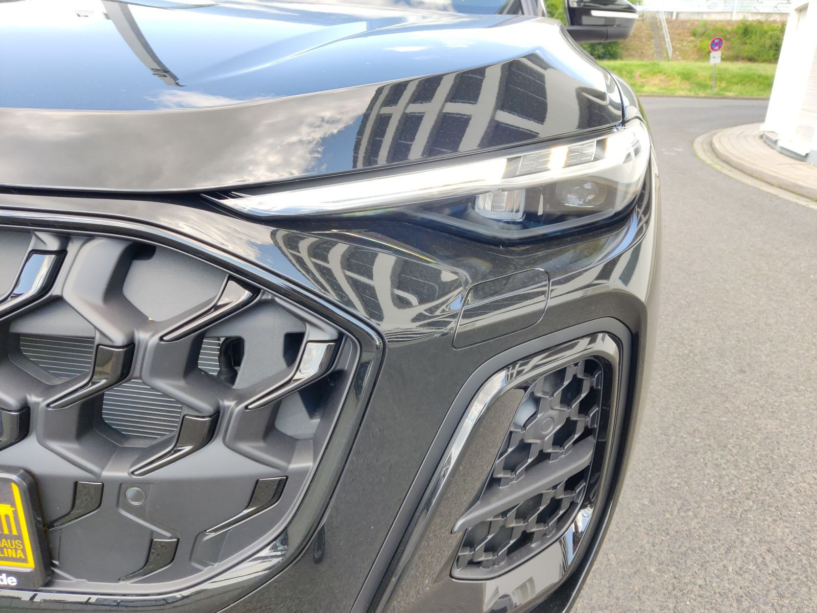 Audi - Q5_7