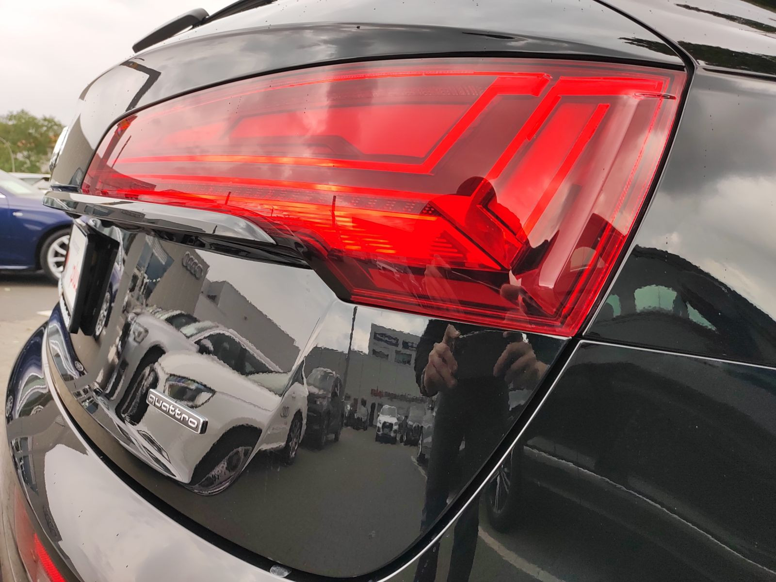 Audi - Q5_9