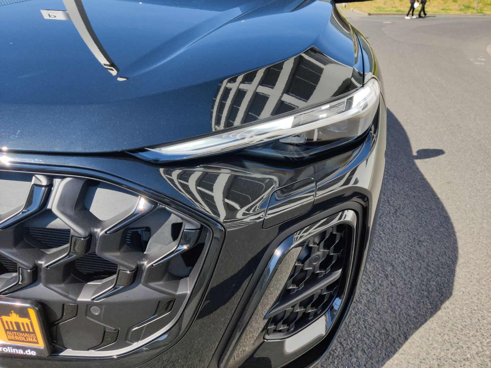 Audi - Q5_8