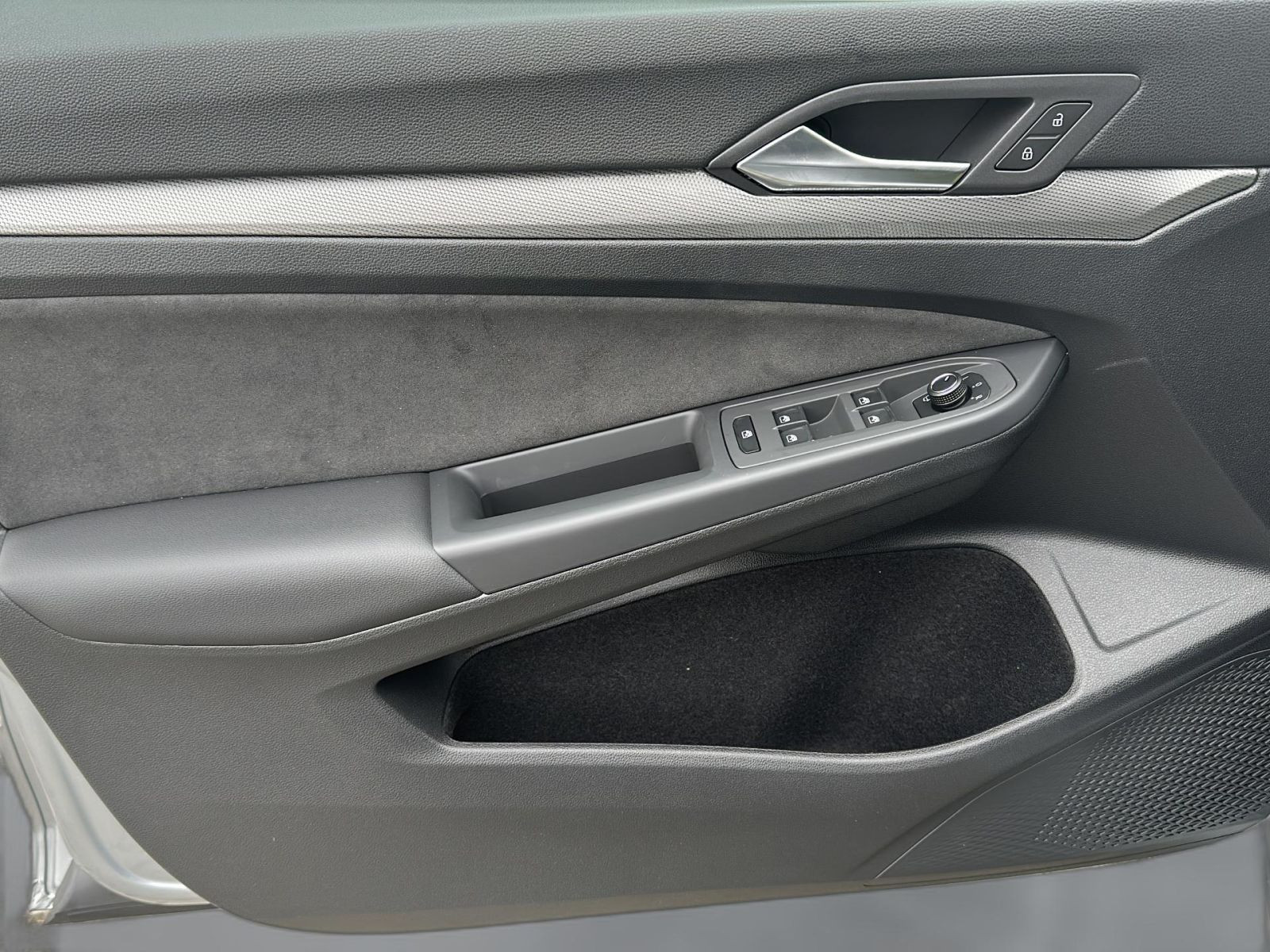 Volkswagen - Golf_7