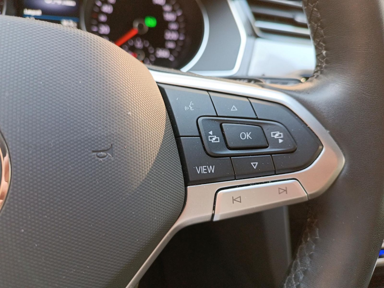 Volkswagen - Passat Variant_15