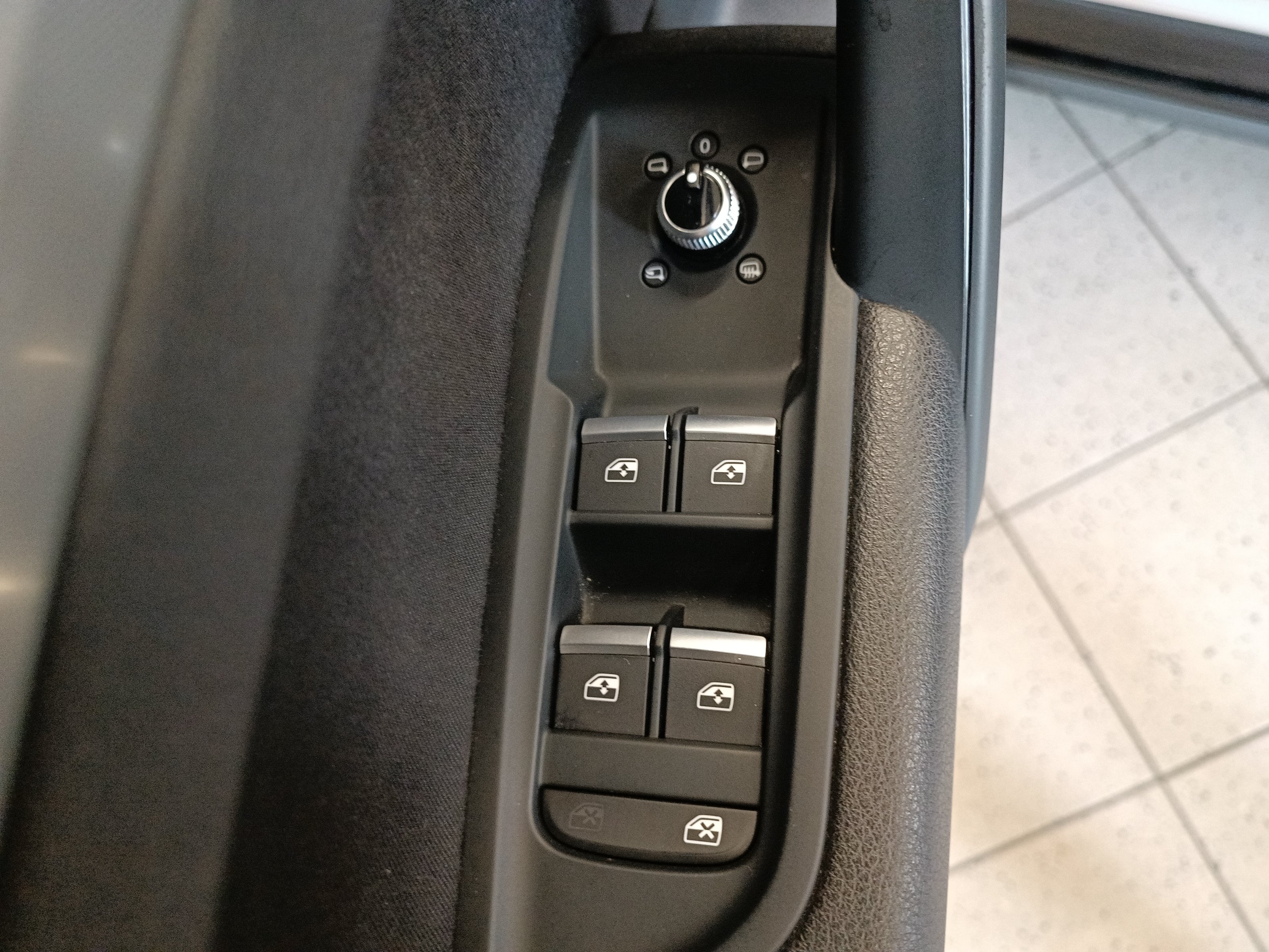 Audi - Q5 2.0 TDI Sport quattro S tronic AHK*Matrix*Navi*PDC+*GRA_9
