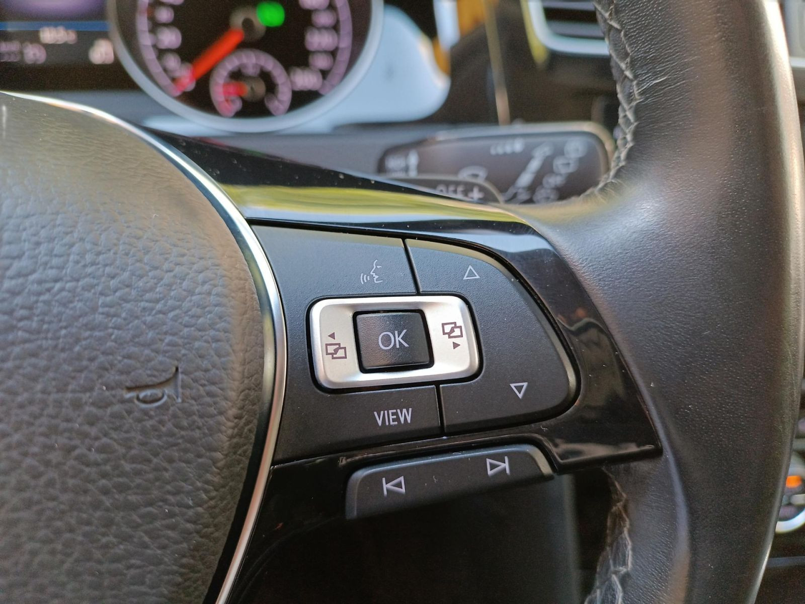 Volkswagen - Golf Variant_15