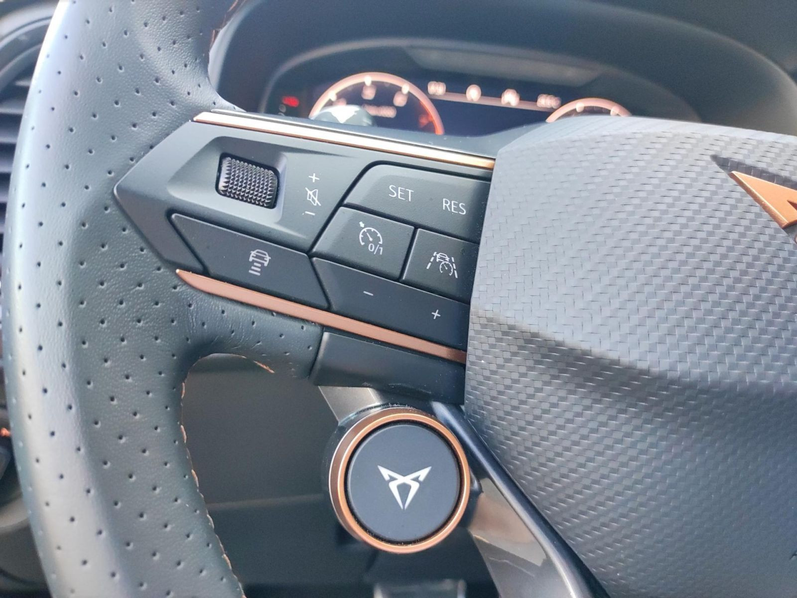 Cupra - Ateca_14