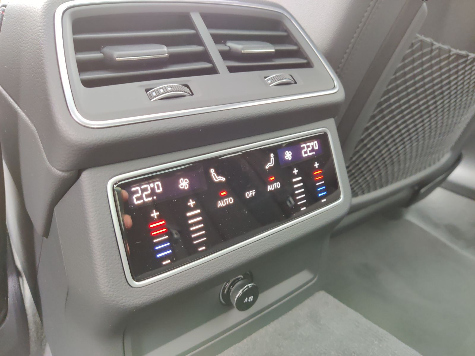 Audi - A6 Limousine_31