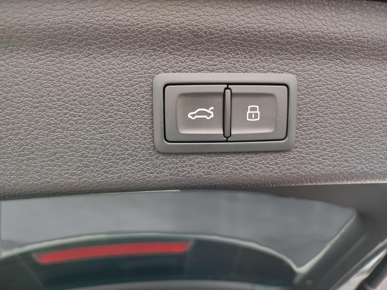 Audi - Q3_22